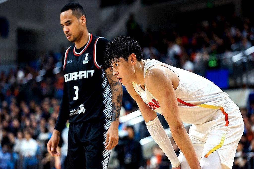 费耶诺德发布备战花絮,窗口期战术微调,CBA常规赛任务艰巨,球探报告显示潜力(ac米兰vs费耶诺德分析) 费耶诺德发布备战花絮,窗口期战术微调,CBA常规赛任务艰巨,球探报告显示潜力(ac米兰vs费耶诺德分析)