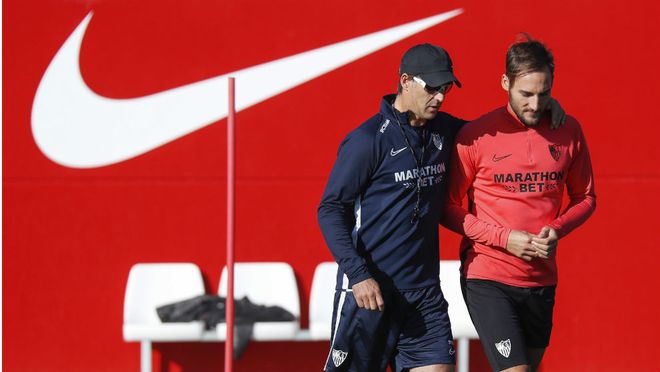 转折点！广州队更衣室发声；欧联关键时刻攻防权衡；气氛紧张；团队化学反应显著-九游体育下载