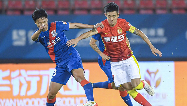 转折点那不勒斯调整名单，中超关键时刻攻防权衡，态度坚定，球探报告显示潜力的简单介绍