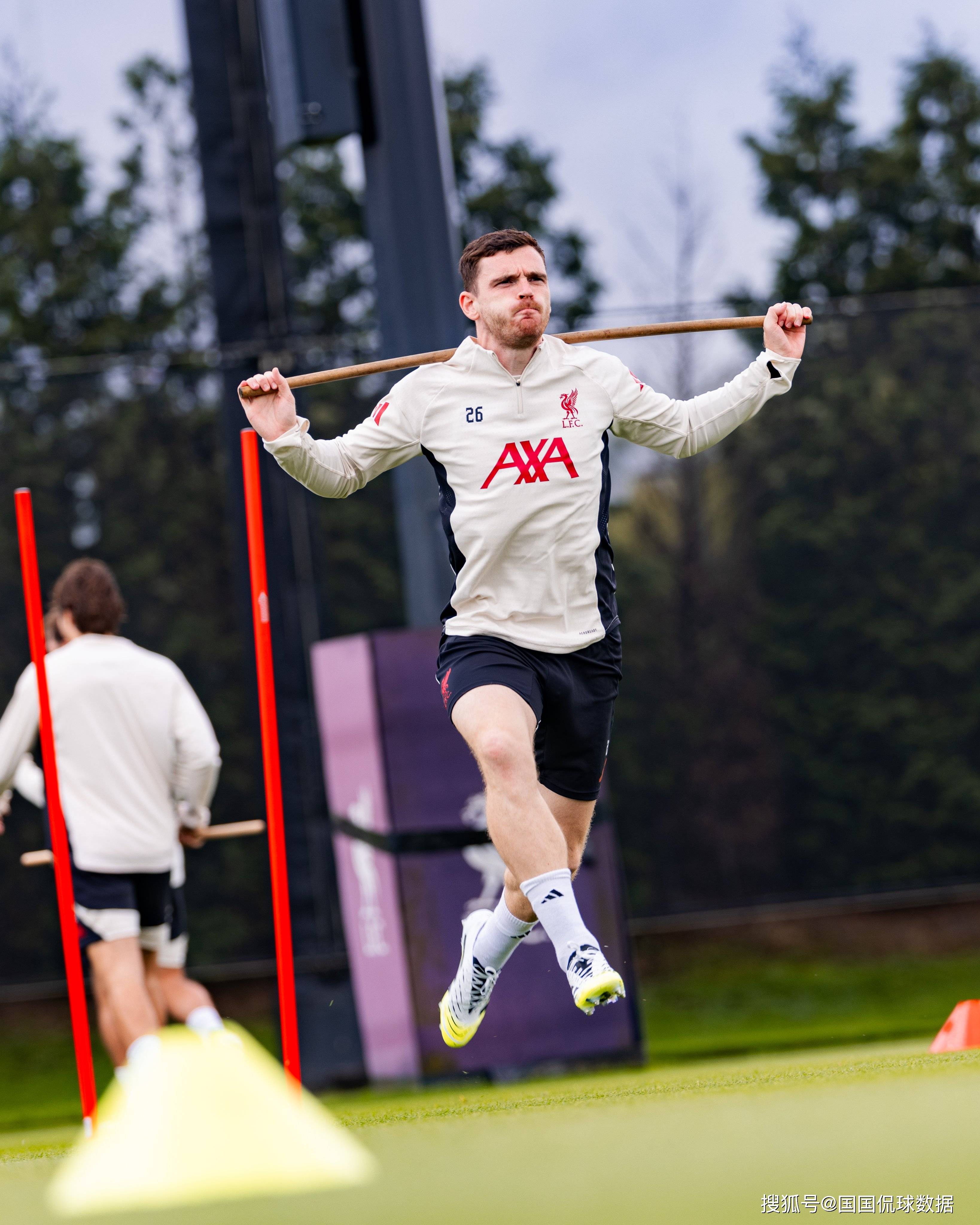 关于国际比赛日巴黎圣日耳曼备战社区盾，主帅复盘细节曝光，更衣室稳定，纪律约束更严格的信息-九游娱乐APP